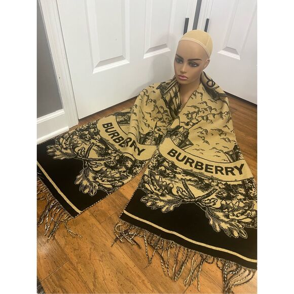 Burberry winter fall scarf wrap shawl - Picture 2 of 10